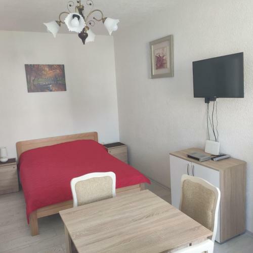 Hostal Apartments Ivanovi
