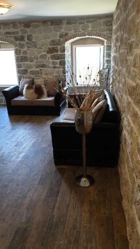 First Line To The Sea - Two Bedroom Apartment!