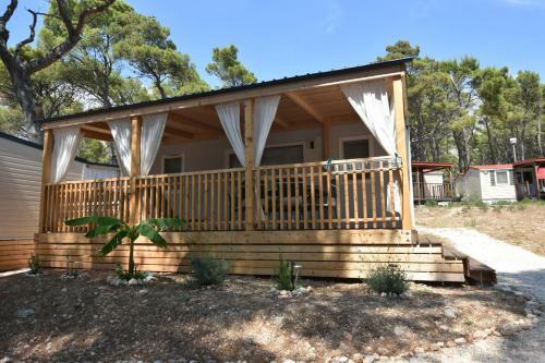 Mobile Homes Sara - Camping Ba?ko Polje , Adriatic , Dalmatia