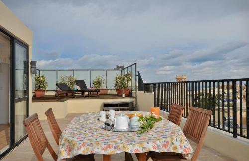 Hostal City Living Suite Tk 3 Rm 1