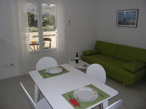 Apartments Gordana Baska For Relaxing Holidays