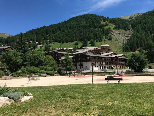 Apartamento Studio Chaleureux � La Foux D?allos