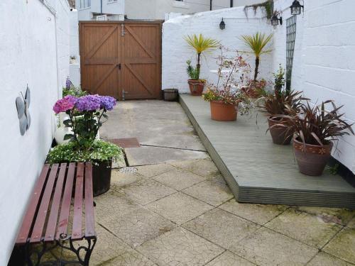 Marine Cottage