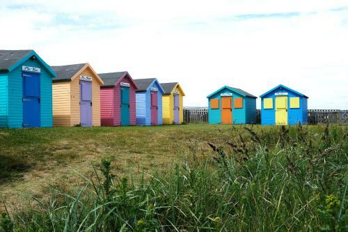 The Anchorage - Sea Views And Beach On Doorstep