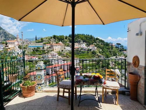 Lucy's House - Comfortable Apartment In Amalfi