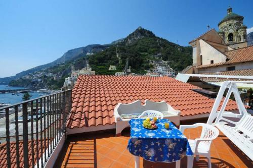 Mamma Rosanna 2 - Studio Flat In Amalfi With Terrace