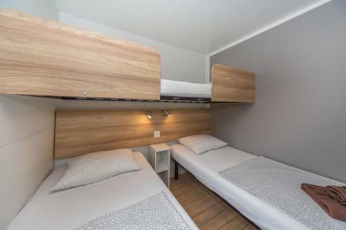 Mobile Homes Crystal Camp Soline