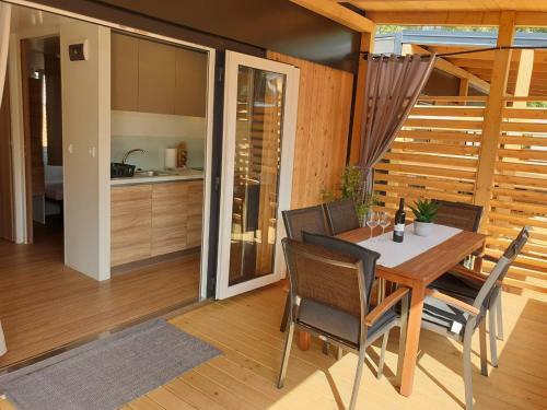 Mobile Home Starfish V Camp Soline