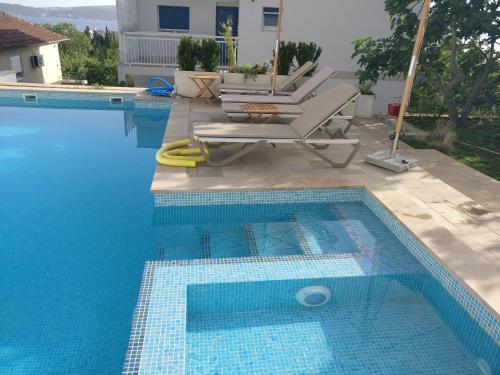 1 Bed Large Apartment Pool Ivy House - Tivat