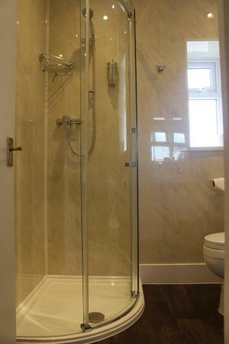 Hostal Lindum Lodge