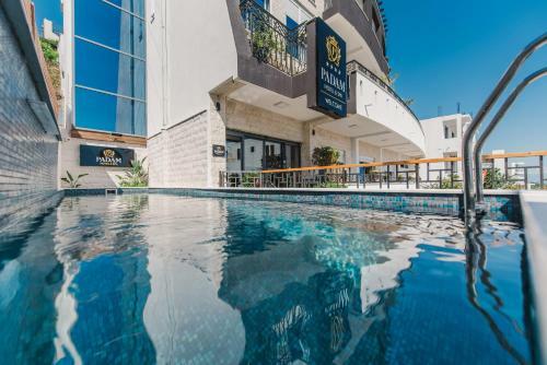 Padam Hotel & Spa