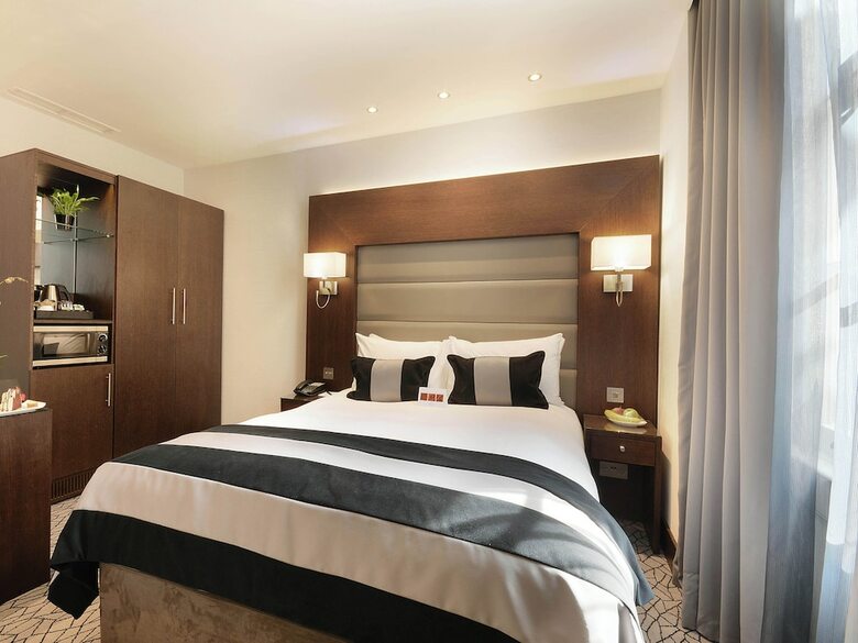 Hotel Park Grand Paddington Court