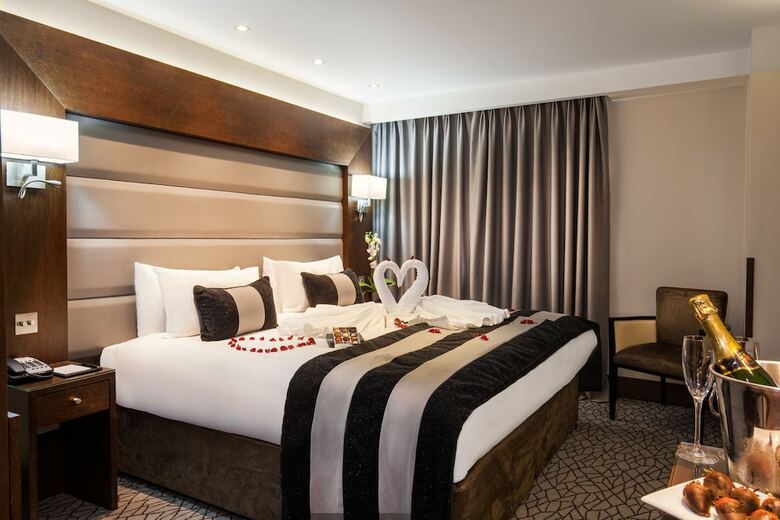 Hotel Park Grand Paddington Court