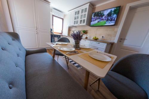 Apartament Alba Carolina
