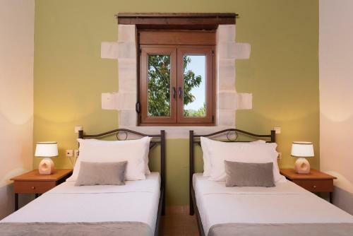 Villa Koules Estate, Simplicity & Natural!