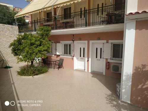 Apartments Onar