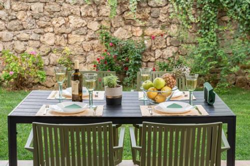 Apartamento Central & Elegant Suite With Private Garden