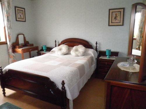 Bed & Breakfast Chambres D'h�tes Les Nefliers