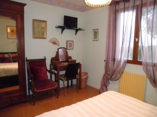 Bed & Breakfast Chambres D'h�tes Les Nefliers