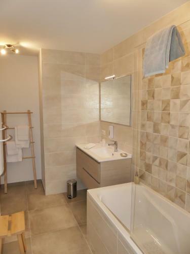Bed & Breakfast Chambres D'h�tes Les Ambaciales