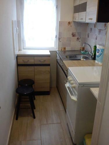 Apartment In Cserkeszolo/ostungarn 37908