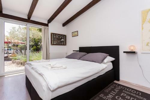 Hotel Molnar Resort Villa Mimoza & Apartment Nea