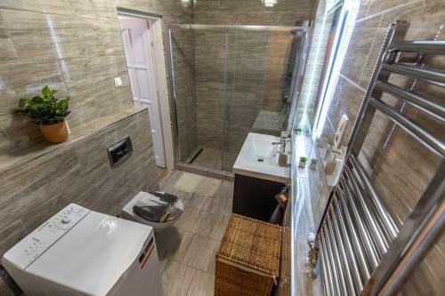 Gozsdu Court Premier Apartment