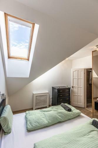 Gozsdu Court Premier Apartment