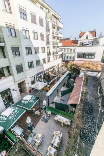 Gozsdu Court Premier Apartment
