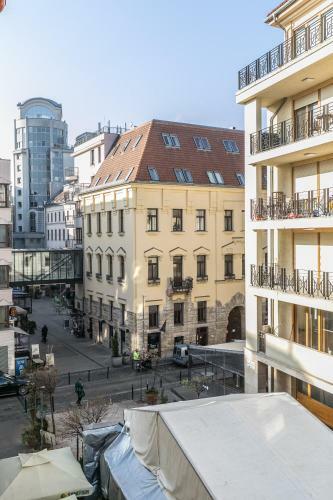 Gozsdu Court Premier Apartment