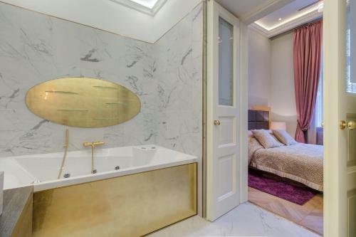 Apartamento Count Zrinyi Luxourious Residence