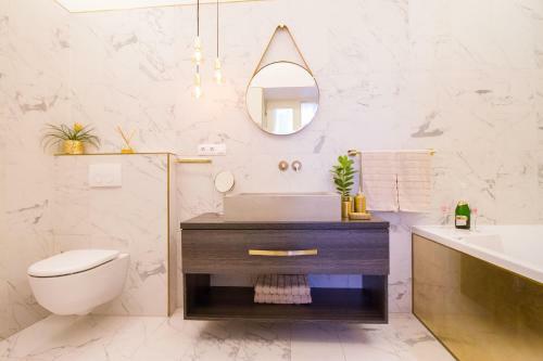Apartamento Count Zrinyi Luxourious Residence