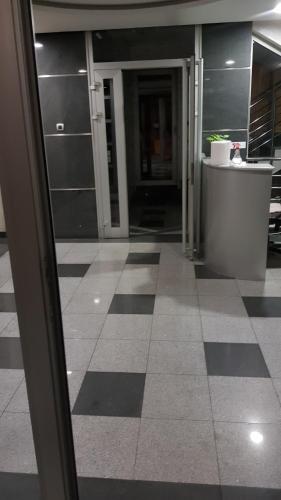 Temple Lux Apartment