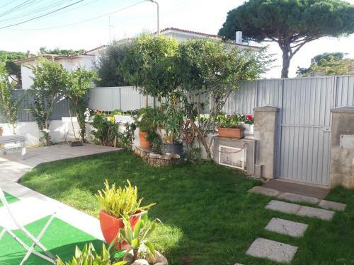 Traditional Villa In S Pedro , Estoril