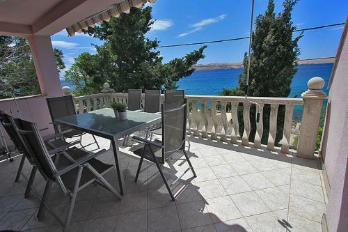 Apartamentos Beautiful House Direct On Beach With Pool