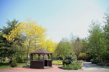 Fairlawns, Hotel And Spa