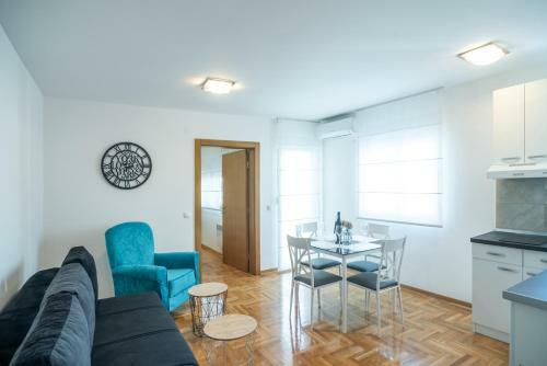Apartments Anastasija I Stefan By Central