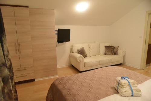 Hostal Ciri? Apartmani
