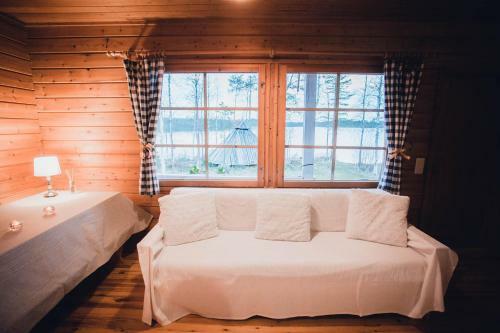 North Story Cottages Near Ruka