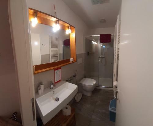 Hostal Oro Rosso Rooms Locazione Turistica
