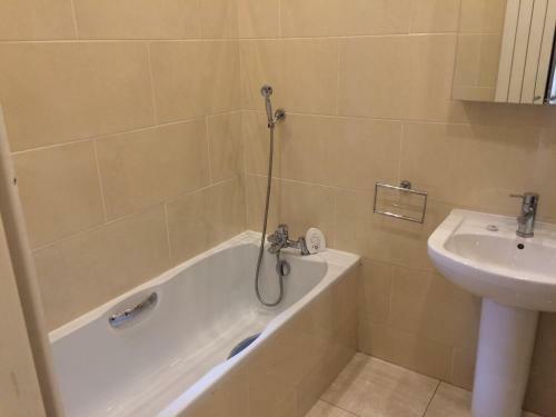 Apartamentos Newhall
