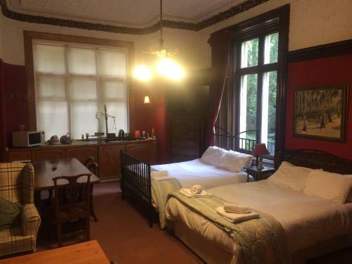 Apartamentos Newhall