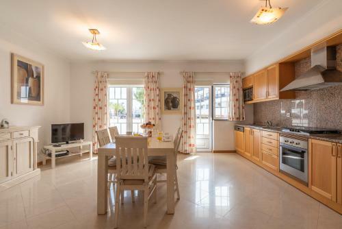 Apartamento Praia Da Oura