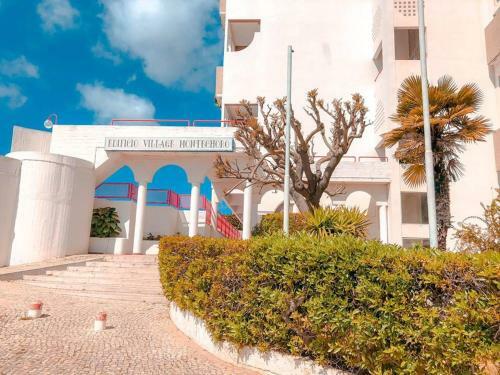 Tropical Apartment