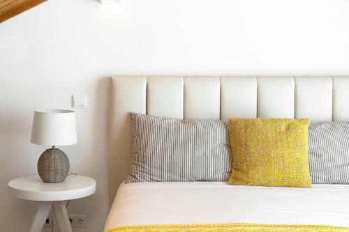 Villa Casa P� Na Areia- Unique Spot- Beach Front