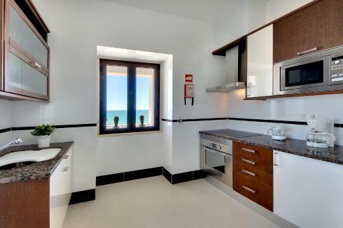 Villa Casa P� Na Areia- Unique Spot- Beach Front