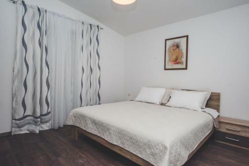 Villa Holiday Home Stri?nja W/ Sea View