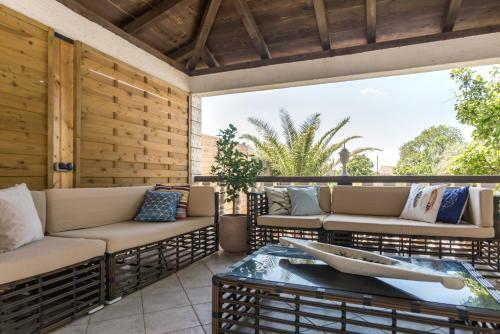 Villa Holiday Home Stri?nja W/ Sea View