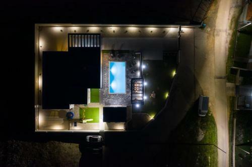 Villa Aria