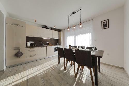 Holiday Home Hrast
